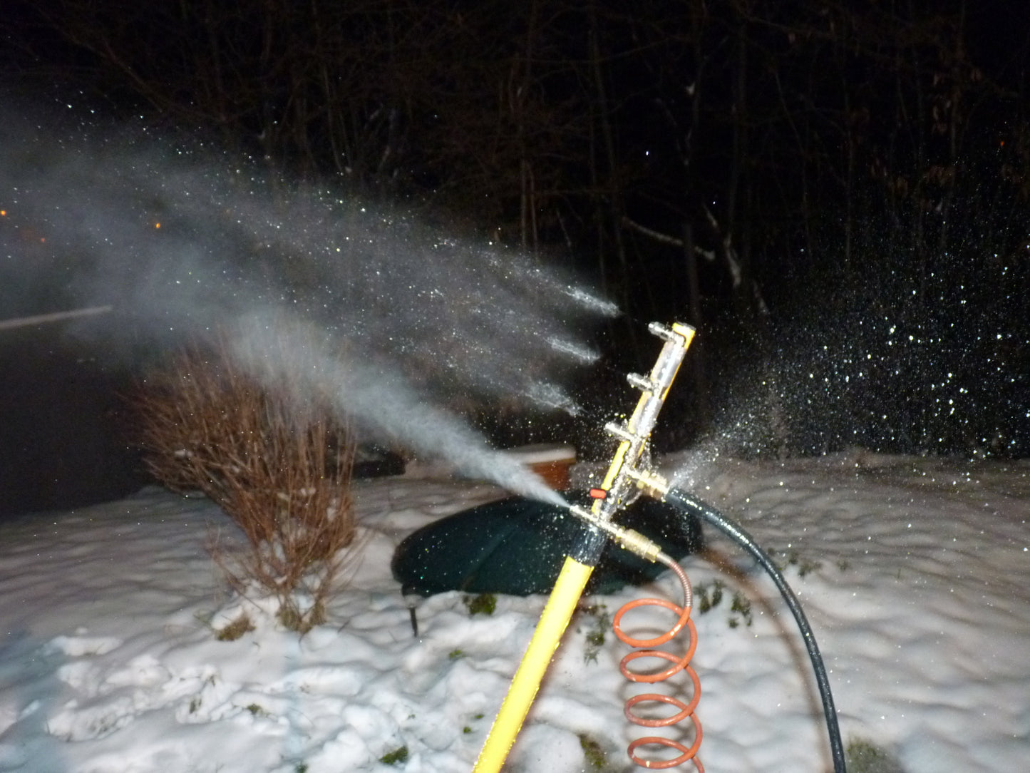 Home snowmaker